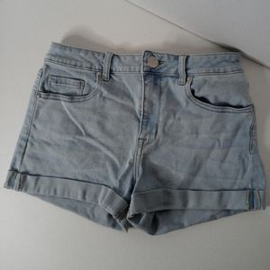 Forever 21 Size 26 light blue shorts